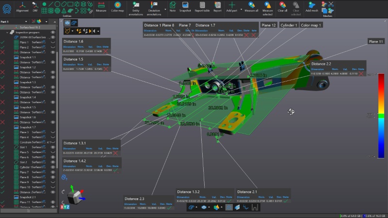 Resultados detallados de la inspección con desviaciones mostradas como un mapa de colores dentro del módulo de software de inspección de la Creaform Metrology Suite.
