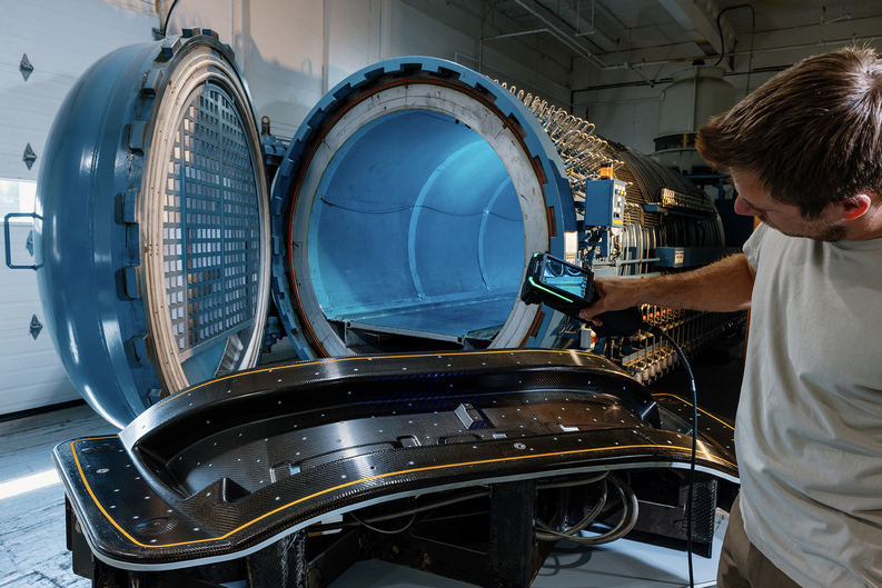 Operator capturing 3D data on dark and challenging surface finishes with the HandySCAN 3D EVO Series